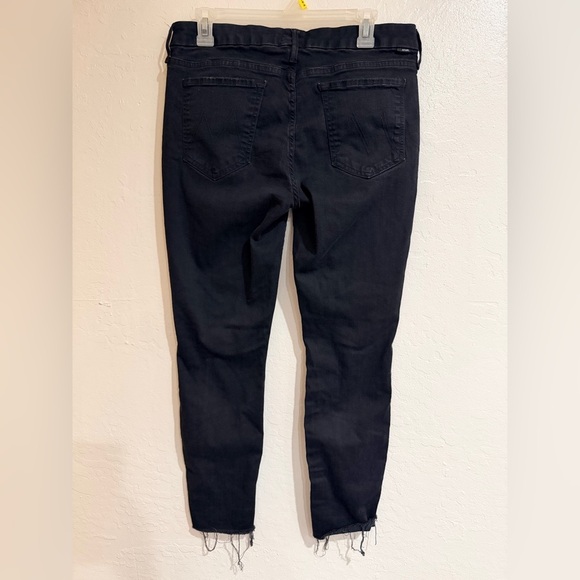 MOTHER The Looker Ankle Fray Jeans  in Guilty As Sin  Size 32 Black - Picture 6 of 13